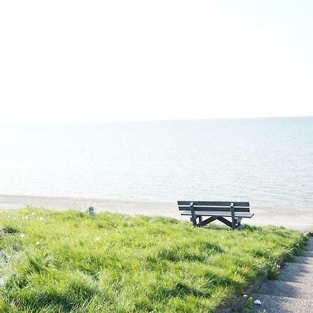 Hotel Vakantieverblijf Aan De Dijk Hippolytushoef Esterno foto